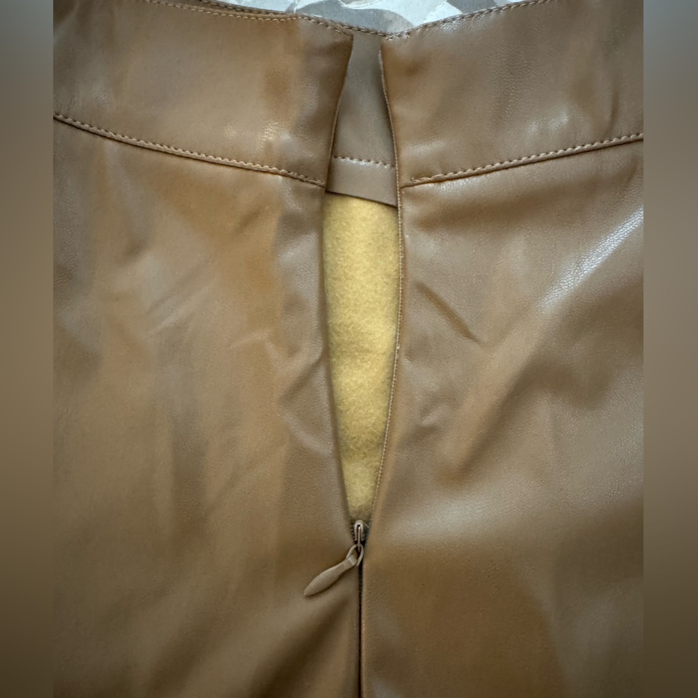 Elegant Mid-length Faux Leather Skirt by Pink Ripple - Picture 5 of 6